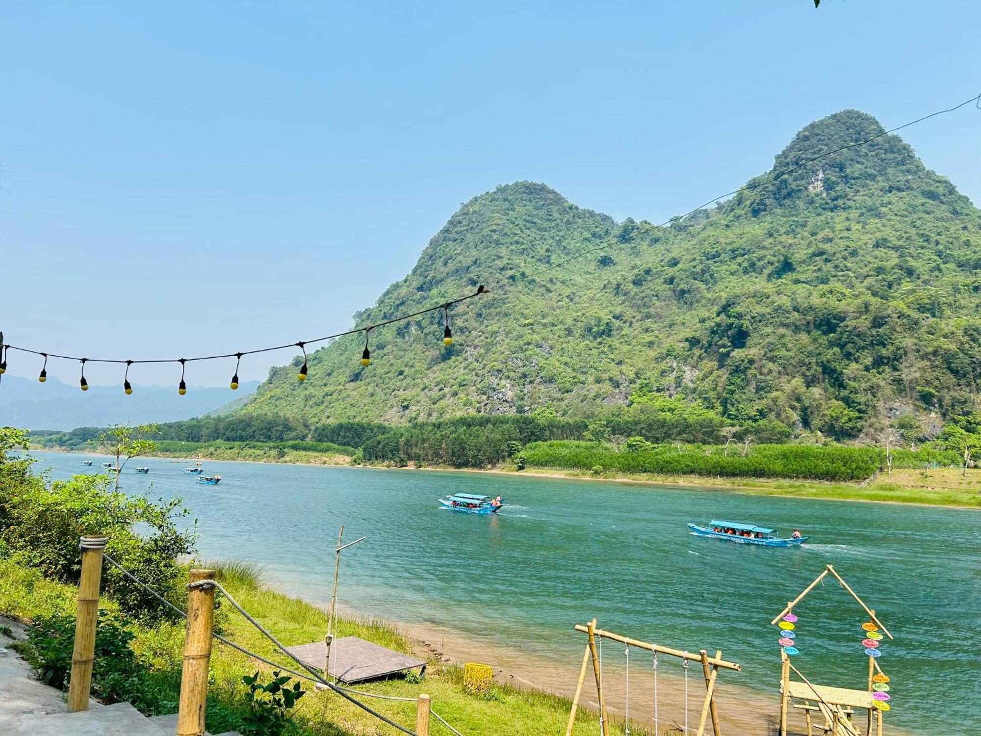 Son River House 퐁냐 외부 사진