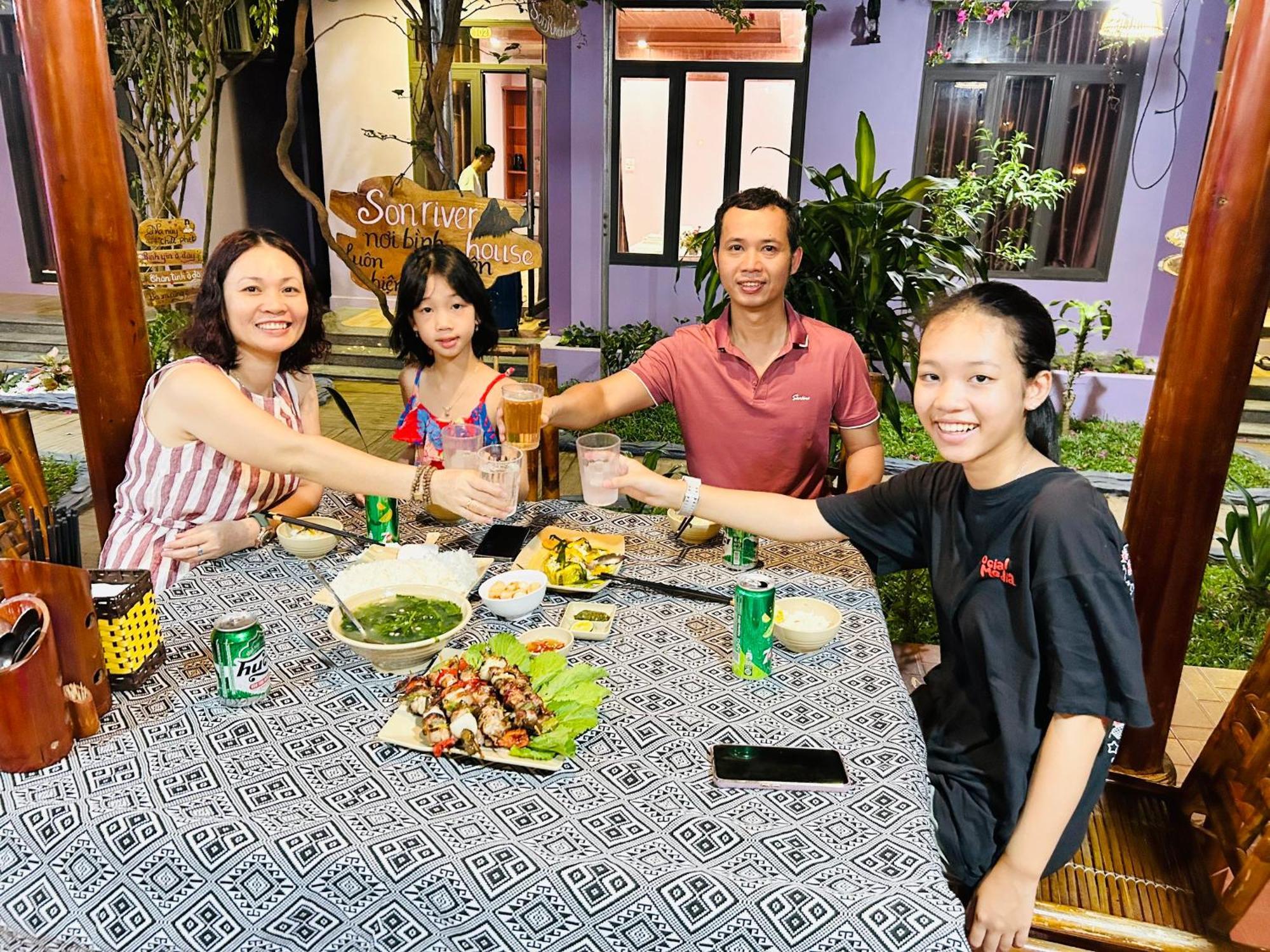 Son River House 퐁냐 외부 사진